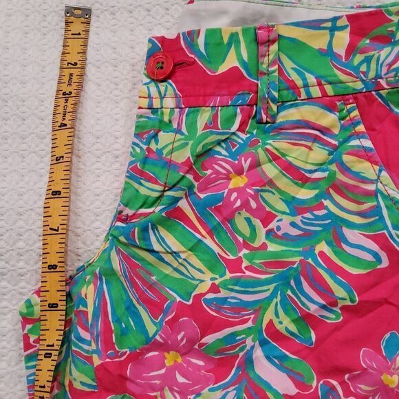 Lilly Pulitzer Pomegranate Jungle Callahan Shorts Size 0 - Picture 13 of 13